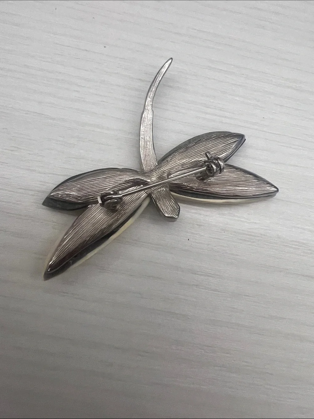 Vintage Silver Leaf Brooch Pin